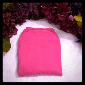 💕💕Pretty in pink! Solid Pink LulaRoe leggings